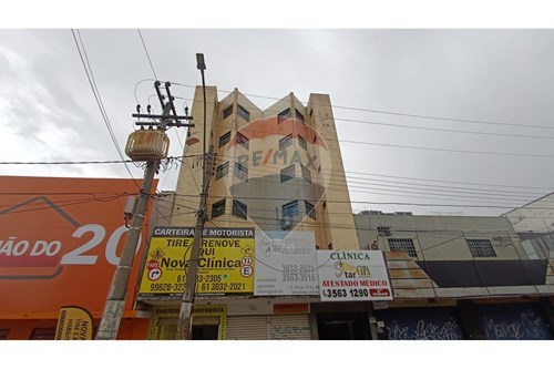 Venda-Cj. Comercial/ Sala-C 11 , 00  - Taguatinga Centro , Taguatinga , Distrito Federal , 72010100-880201021-36