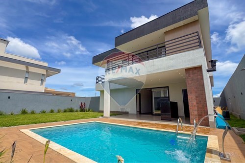 Venda-Casa de Condomínio-Condomínio Le Jardin, Setor Habitacional Tororó , Conjunto 2  - Jardim Botânico , Brasília , Distrito Federal , 72.595-200-880111014-43