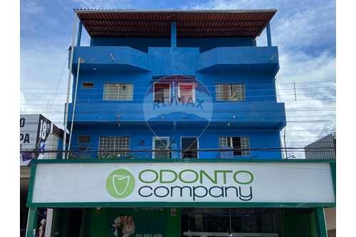 For Sale-Two Level House-Setor Especial, Q 01 CJ 02 LT 02 , 02  - AVENIDA PRINCIPAL  - Setor Especial , Vila Estrutural , Distrito Federal , 71.266-040-880231077-2