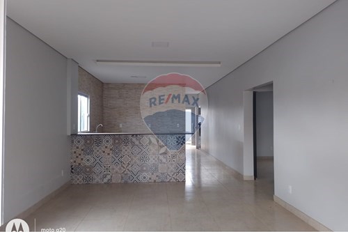 Venda-Casa de Condomínio-COND. QUINTAS DO AMARANTE QD 