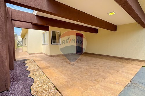 Venda-Casa de Condomínio-Br 020, Km 12,5 Cond.  Alto da Boa Vista , 18  - Alto da Boa Vista , Sobradinho , Distrito Federal , 73130-900-880111068-34