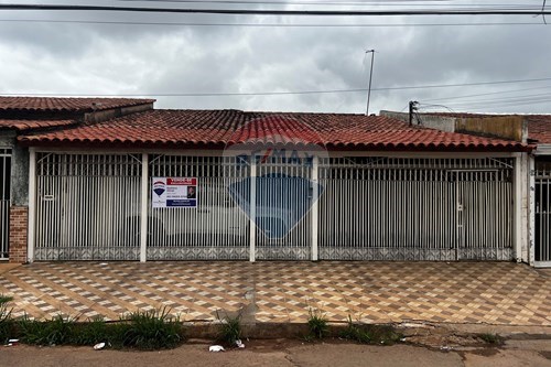 Venda-Casa-QNM 7 Conjunto M Casa 10 , 7  - Ao lado da Estação Ceilândia Sul  - Ceilandia Sul , Ceilandia , Distrito Federal , 72220-070-880391062-23