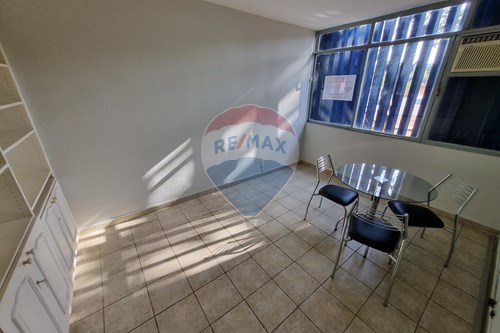 Venda-Cj. Comercial/ Sala-CLN 102 Bloco D , 1  - Hospital Regional da Asa Norte  - Asa Norte , Brasília , Distrito Federal , 70722-540-880131004-13