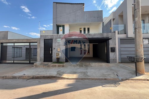 Venda-Casa-QE 56 CJ Q , 00  - Guara II , Guara , Distrito Federal , 71071284-880351010-84