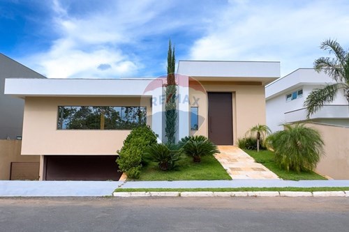 Venda-Casa-Condomínio Reserva Santa Mônica Travessa Rosas , 06  - posto de gaolina  - Jardim Botânico , Brasília , Distrito Federal , 71684622-880261145-48