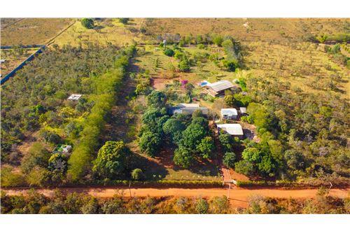 Venda-Chácara / Sítio / Fazenda-Setor de Mansões Fazendarias 152 , 152  - Entrada Jardim ABC  - Zona Rural , Santa Maria , Distrito Federal , 71681-990-880261045-10