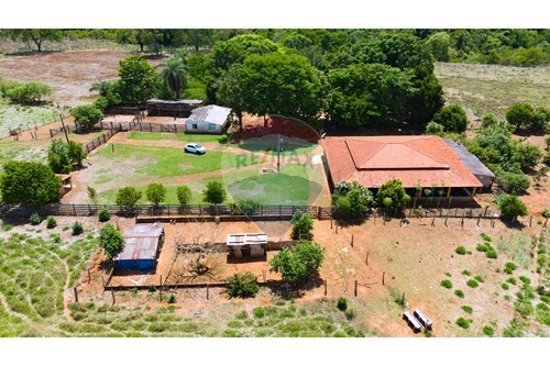 Venda-Chácara / Sítio / Fazenda-Rodovia próximo ao rio dos macacos , 1  - Capela são José do operário  - Cocalzinho de Goiás , Cocalzinho de Goiás , Goiás , 72975000-880341026-15