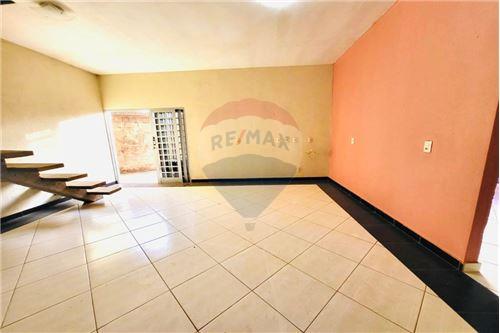 For Sale-House-QR 431 conjunto , 18  - ao lado do comercio local  - Samambaia , Brasilia , Distrito Federal , 72329100-880341099-1