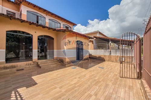 Venda-Sobrado-ST URB, QD 6, CJ B , LT 44  - Academia Ultra  - Sobradinho , Sobradinho , Distrito Federal , 73025-062-880221055-40