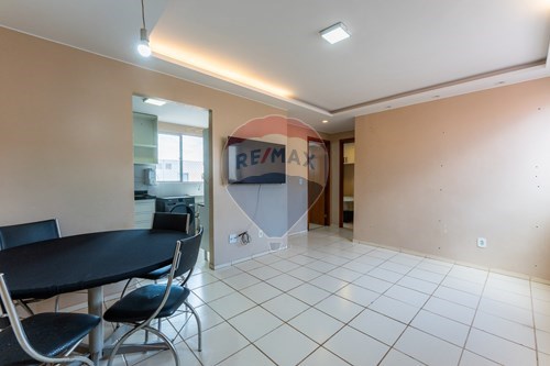 Venda-Apartamento-QN 31, CJ 05 LT 01/02 BL. 03 AP 404 , 01/02  - Riacho Fundo II , Riacho Fundo , Distrito Federal , 71880715-880111025-70