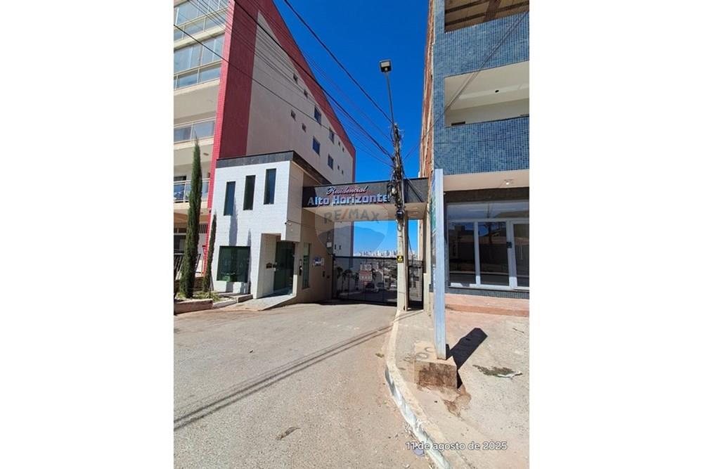 Casa de Condomínio - Venda - Vicente Pires , Distrito Federal - WhatsApp Image 2025-08-20 at 18.56.25 (1).jpeg - 880401014-6