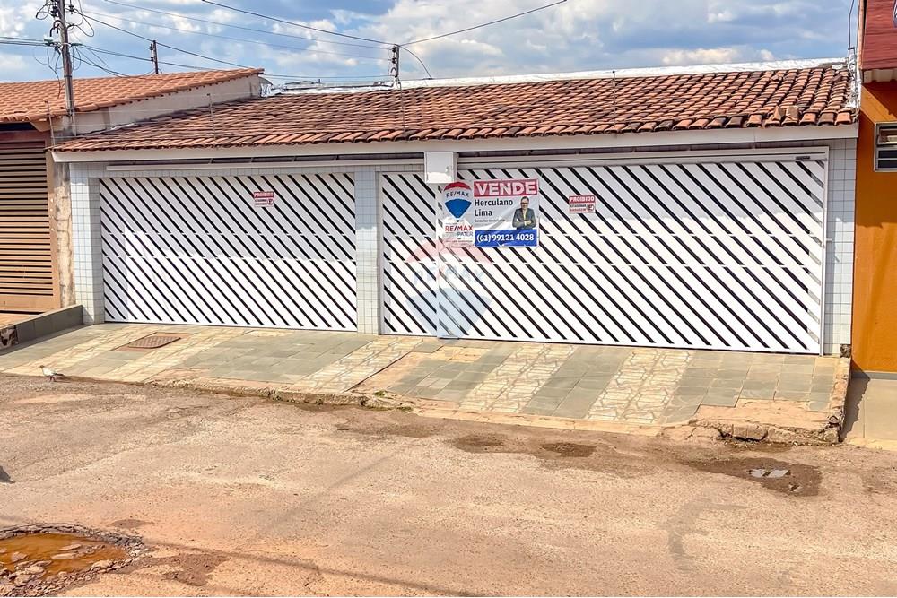 Casa - Venda - Taguatinga , Distrito Federal - 08102025-IMG_2559.jpg - Fachada - 880261110-23