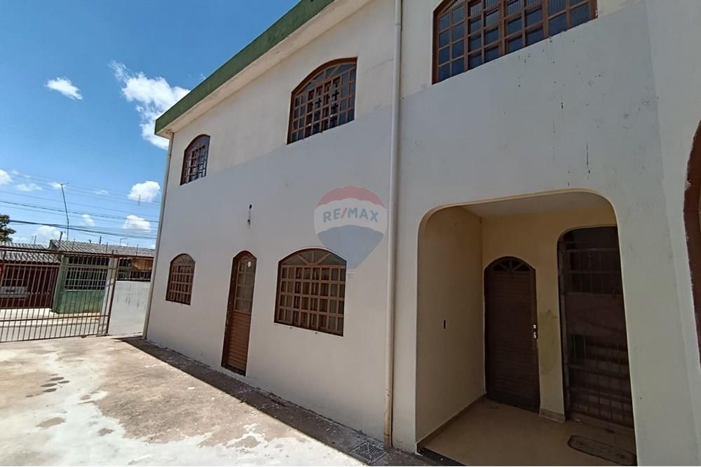 Sobrado - Venda - Ceilandia , Distrito Federal - vista lateral do poredio Qno 19.jpg - 880341022-111