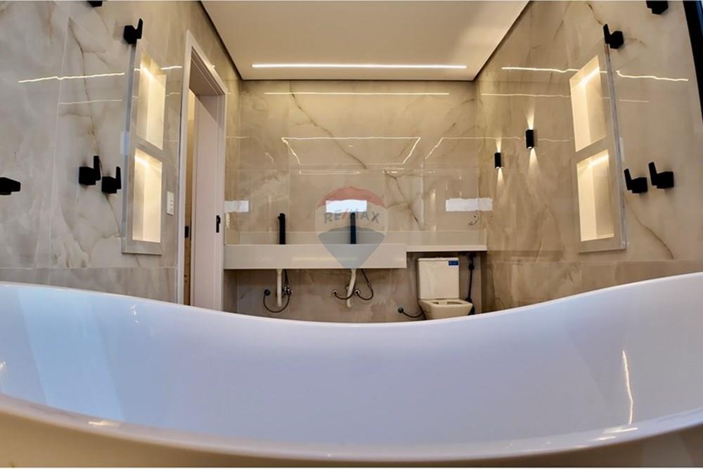 Casa de Condomínio - Venda - Brasília , Distrito Federal - DJI_20241003162739_0962_D.jpg - Banheiro - 880261134-35