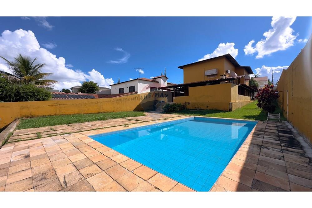 Casa - Venda - Brasília , Distrito Federal - FOTO VISTA PISCINA FUNDOS DA CASA.jpg - 880341024-128