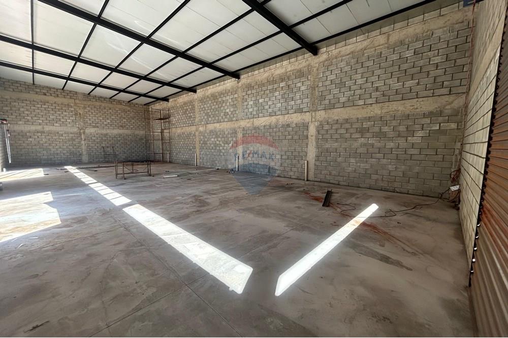 Ponto Comercial - Alugar - Samambaia , Distrito Federal - WhatsApp Image 2025-08-22 at 16.11.10 (5).jpeg - 880321097-40