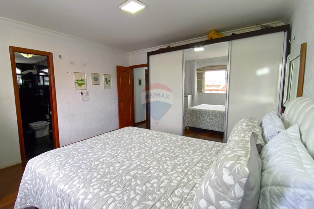 Sobrado - Venda - Riacho Fundo , Distrito Federal - IMG_3204.jpg - 880111105-11