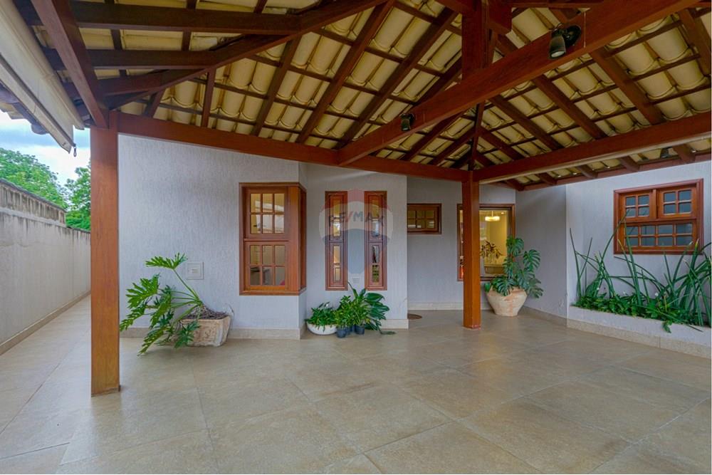 Casa - Venda - Brasília , Distrito Federal - Garagem- 001.jpg - 880341021-163