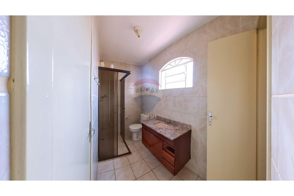 Casa - Venda - Brasília , Distrito Federal - banheiro semi suites.jpg - 880341024-128