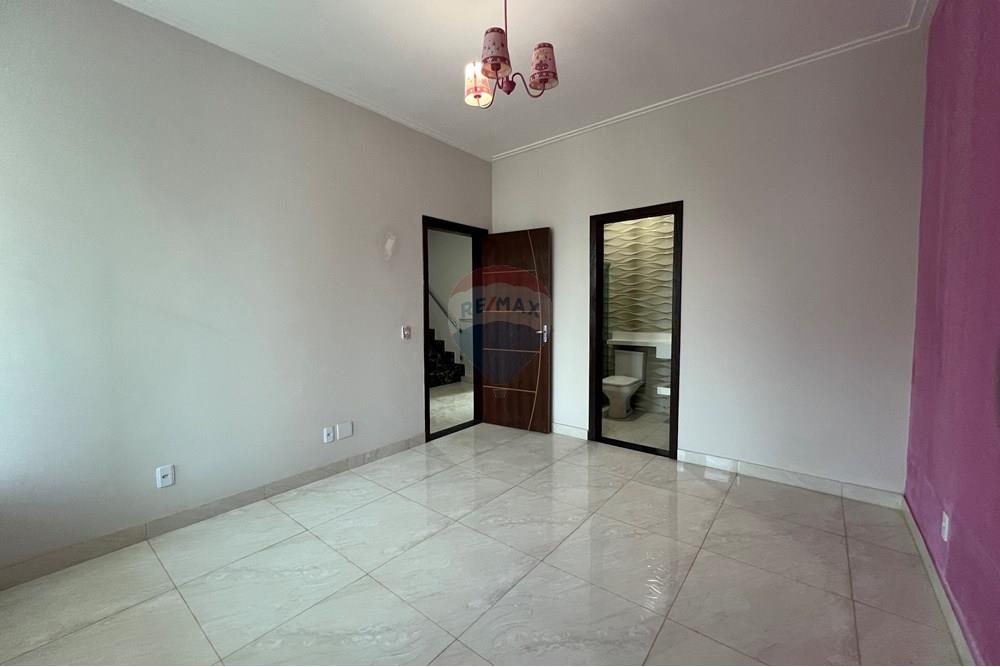 Casa - Venda - Guara , Distrito Federal - IMG_4227.JPG - Sala privativa - 880351010-84