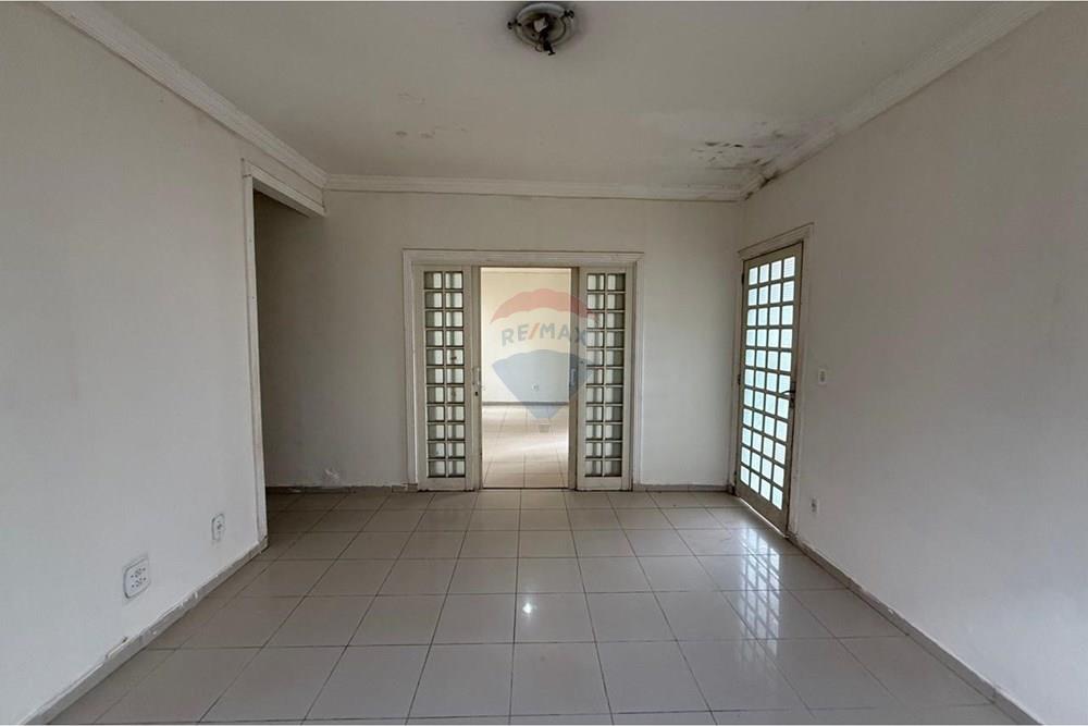 Casa - Venda - Guara , Distrito Federal - WhatsApp Image 2026-03-16 at 10.56.16 (1).jpeg - 880431009-4