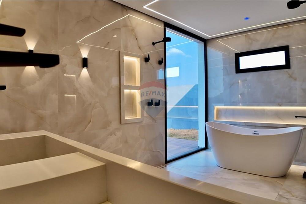 Casa de Condomínio - Venda - Brasília , Distrito Federal - DJI_20241003162602_0956_D.jpg - Banheiro - 880261134-35