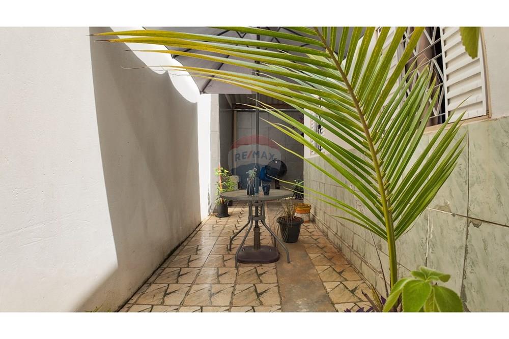 Casa - Venda - Samambaia , Distrito Federal - 13f4dc18-7a63-4fd7-b6bd-3795b969bb68.jpg - 880411028-5