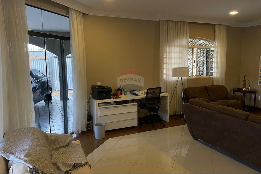 Casa - Venda - Taguatinga , Distrito Federal - WhatsApp Image 2025-11-06 at 3.08.56 PM (1).jpeg - 880441006-33