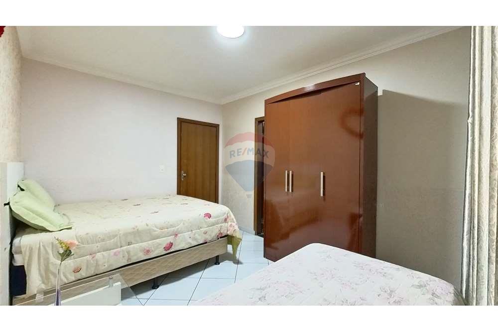 Casa de Condomínio - Venda - Vicente Pires , Distrito Federal - IMG_20240708_153940_00_merged.jpg - 880341171-51