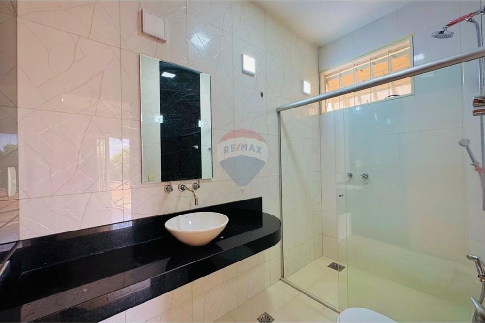 Sobrado - Venda - Guara , Distrito Federal - WhatsApp Image 2025-10-01 at 22.16.08-4.jpeg - 880391011-956