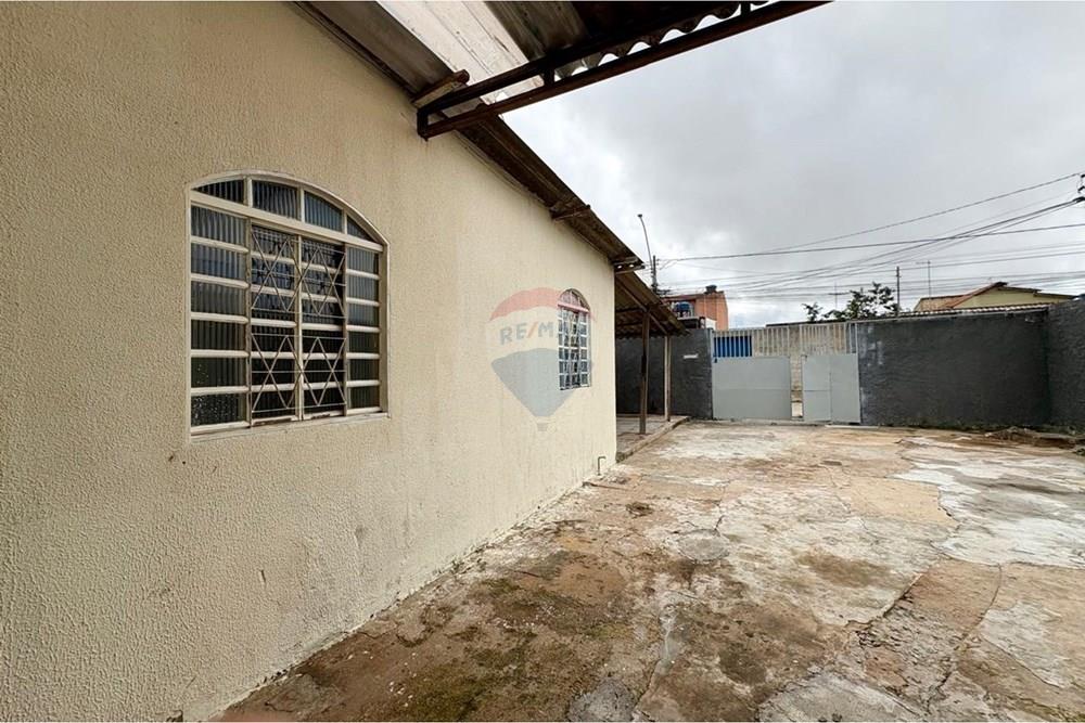 Casa - Venda - Ceilandia , Distrito Federal - 6e65e7d7-6dfd-4950-bbea-4fca593d712c.jpg - 880111080-36