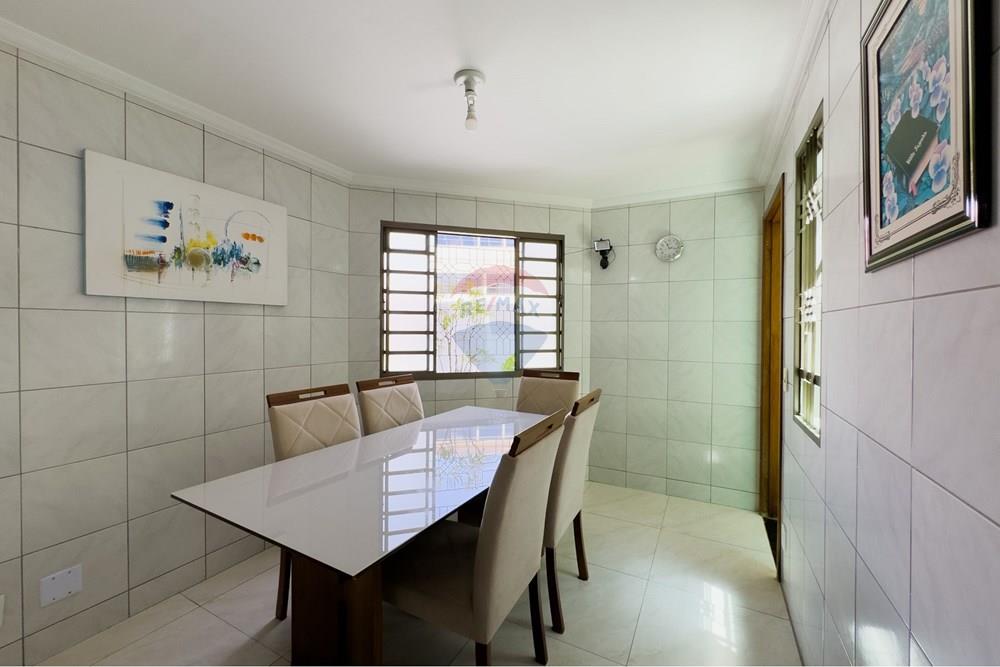 Sobrado - Venda - Vicente Pires , Distrito Federal - IMG_0721.jpg - 880341022-113