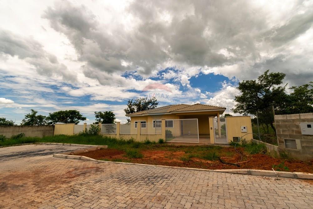 Casa - Venda - Brasília , Distrito Federal - Fachada 1.jpg - 880151004-222