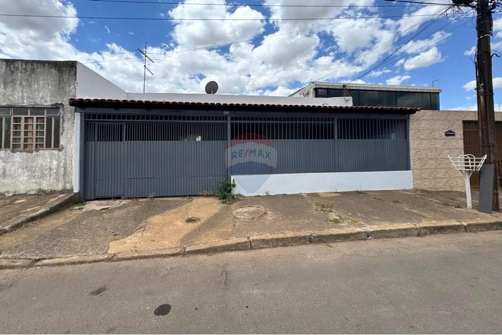 Casa - Venda - Ceilandia , Distrito Federal - PHOTO-2025-09-10-10-14-47 40.jpg - 880241029-42