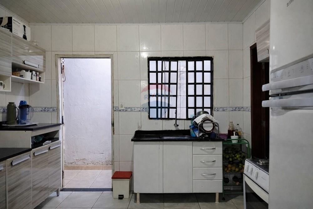 Casa - Venda - Santa Maria , Distrito Federal - ChatGPT Image 11 de jan. de 2026, 01_06_52.jpg - 880391076-13