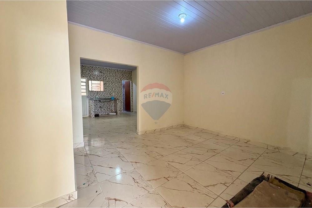 Casa - Venda - Ceilandia , Distrito Federal - 38d6548c-2177-4eea-9827-274aa8104dfe.jpg - 880111080-36