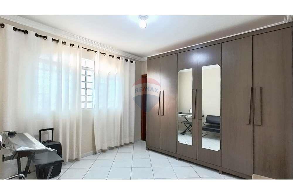 Casa de Condomínio - Venda - Vicente Pires , Distrito Federal - IMG_20240708_153358_00_merged(1).jpg - 880341171-51