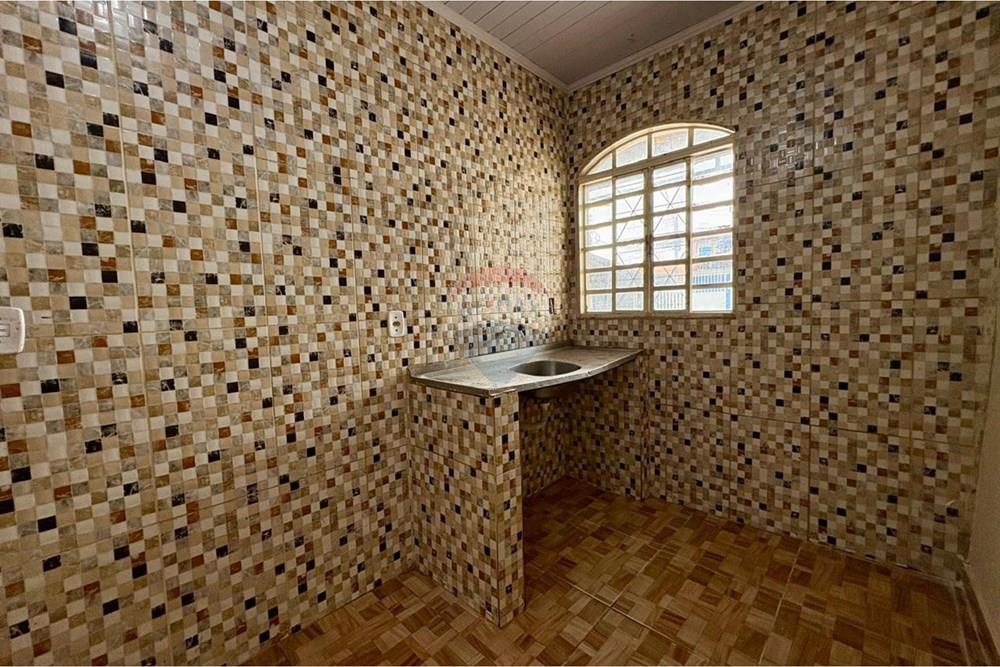 Casa - Venda - Ceilandia , Distrito Federal - 167f3408-f666-4dd4-852b-29c042890fce.jpg - 880111080-36