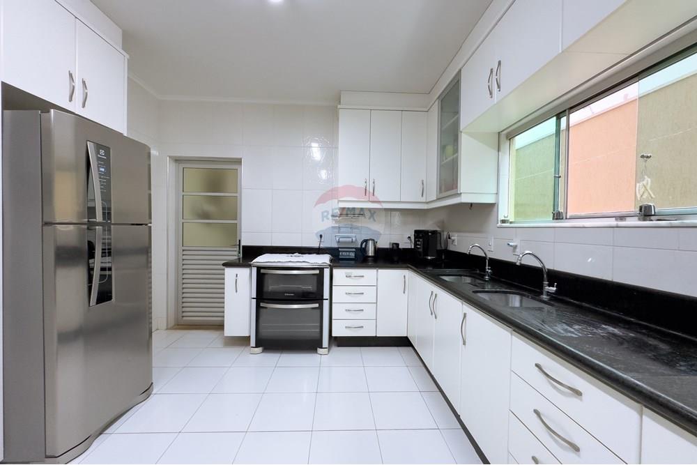 Casa de Condomínio - Venda - Vicente Pires , Distrito Federal - 9.jpg - 880341125-17