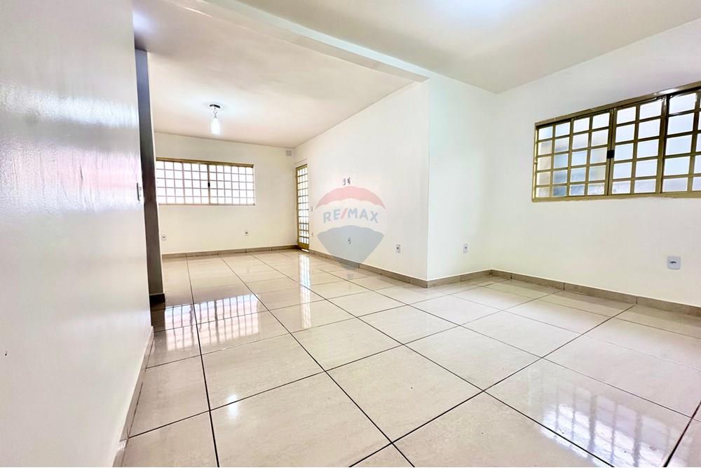 Casa - Venda - Ceilandia , Distrito Federal - IMG_6065.jpeg - Sala - 880341045-77