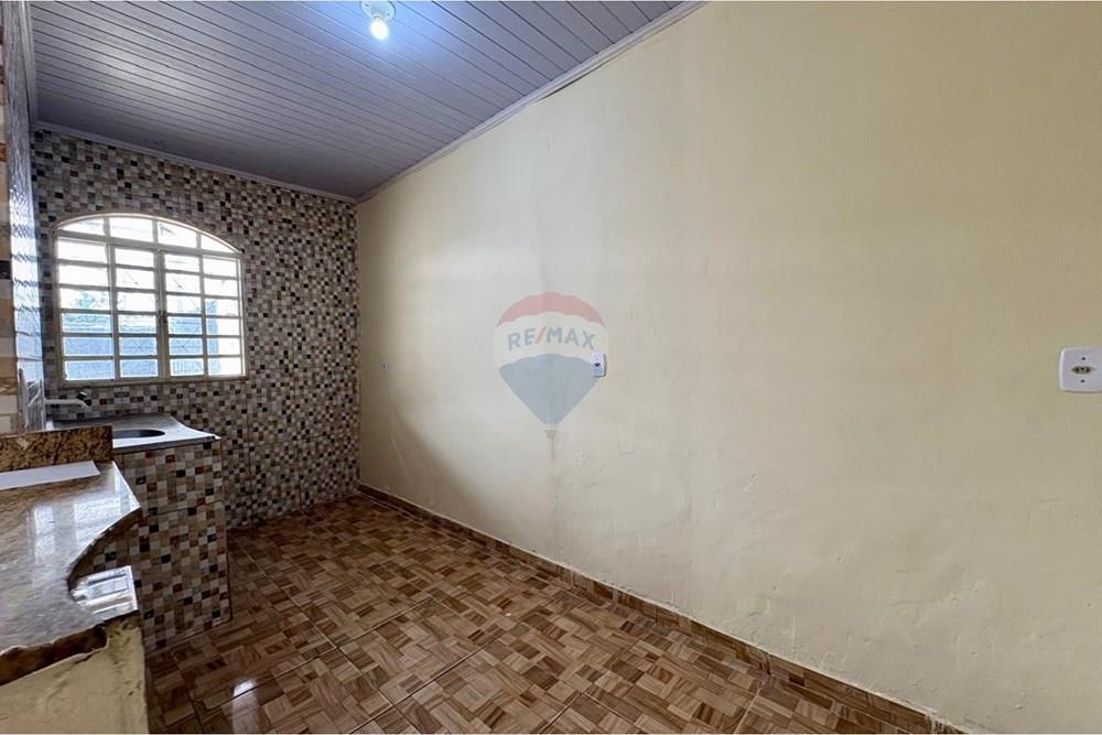 Casa - Venda - Ceilandia , Distrito Federal - 7e078e86-1d88-4fbe-9e43-a344fafe0605.jpg - 880111080-36