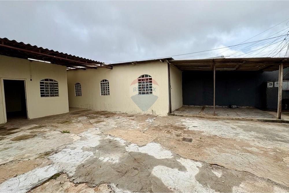 Casa - Venda - Ceilandia , Distrito Federal - a86509b1-43ba-49f2-aa89-5d4aaef0585d.jpg - 880111080-36