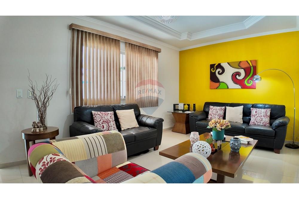 Casa - Venda - Vicente Pires , Distrito Federal - dji_mimo_20250521_143526_20250521143526_1748287977495_photo.jpg - 880411043-5