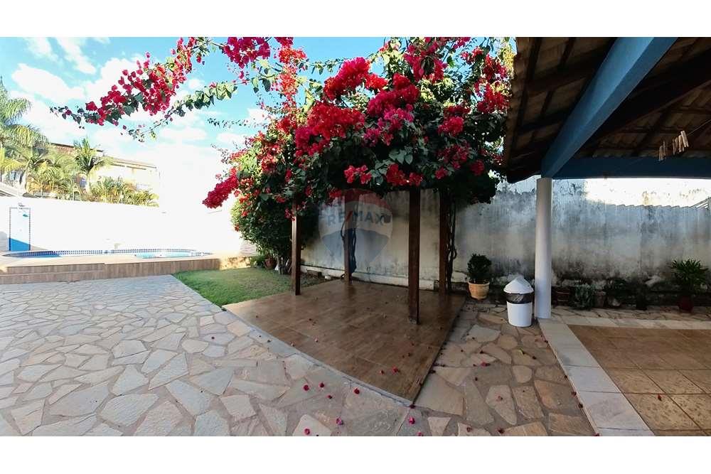 Casa de Condomínio - Venda - Vicente Pires , Distrito Federal - IMG_20240708_162452_00_merged.jpg - 880341171-51