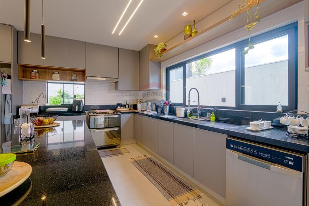 Casa - Venda - Brasília , Distrito Federal - Cozinha - 001.jpg - 880251012-75