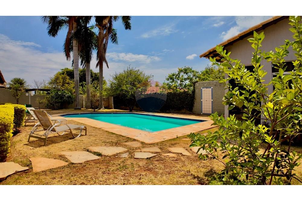 Casa de Condomínio - Venda - Brasília , Distrito Federal - piscina.jpeg - 880341020-48