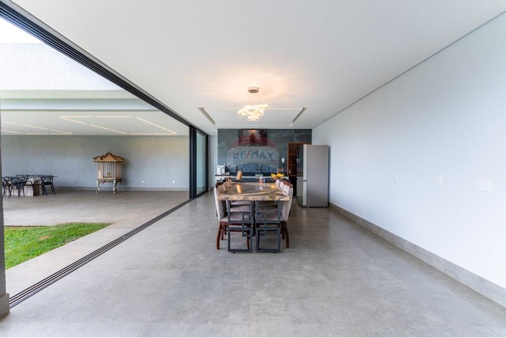 Casa de Condomínio - Venda - Brasília , Distrito Federal - WhatsApp Image 2025-12-18 at 05.26.57.jpeg - Cozinha - 880461004-150