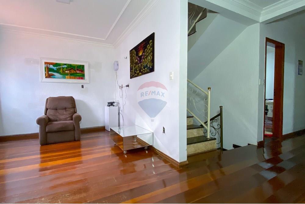 Sobrado - Venda - Riacho Fundo , Distrito Federal - IMG_3105.jpg - 880111105-11