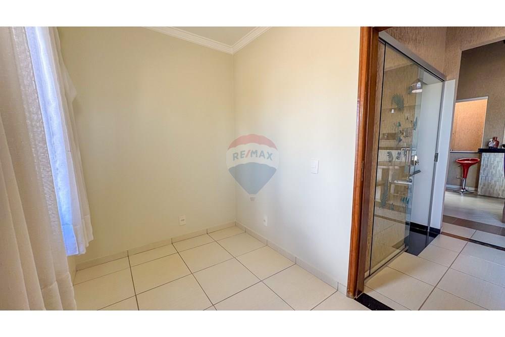 Sobrado - Venda - Guara , Distrito Federal - Cópia de IMG_8330.jpg - 880111098-4