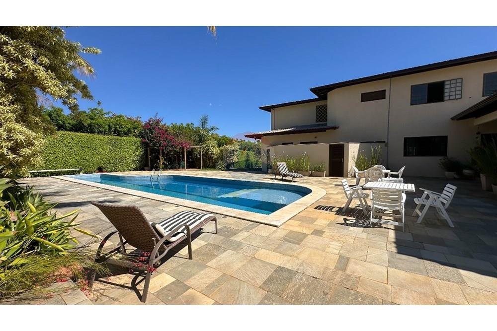 Casa - Venda - Brasília , Distrito Federal - WhatsApp Image 2025-07-29 at 17.08.35 (1).jpeg - Piscina - 880231087-88